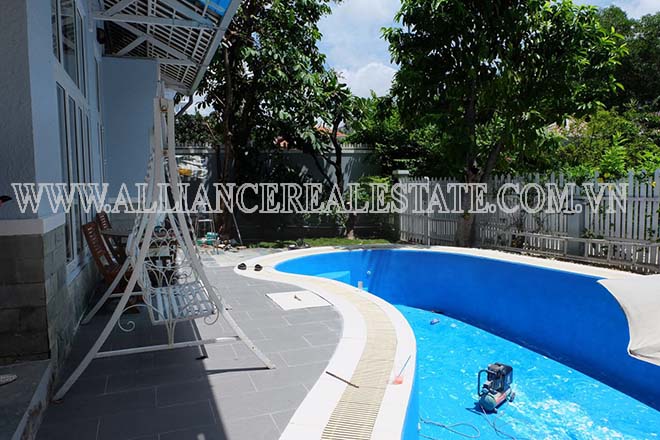 Villa for Rent In Compound in Thao Dien