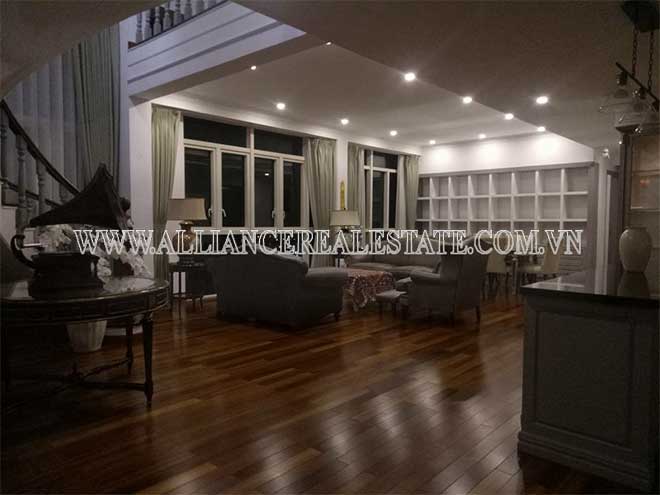 Penthouse for rent in The Vista, An Phu Ward, District 2, HCMC, VN