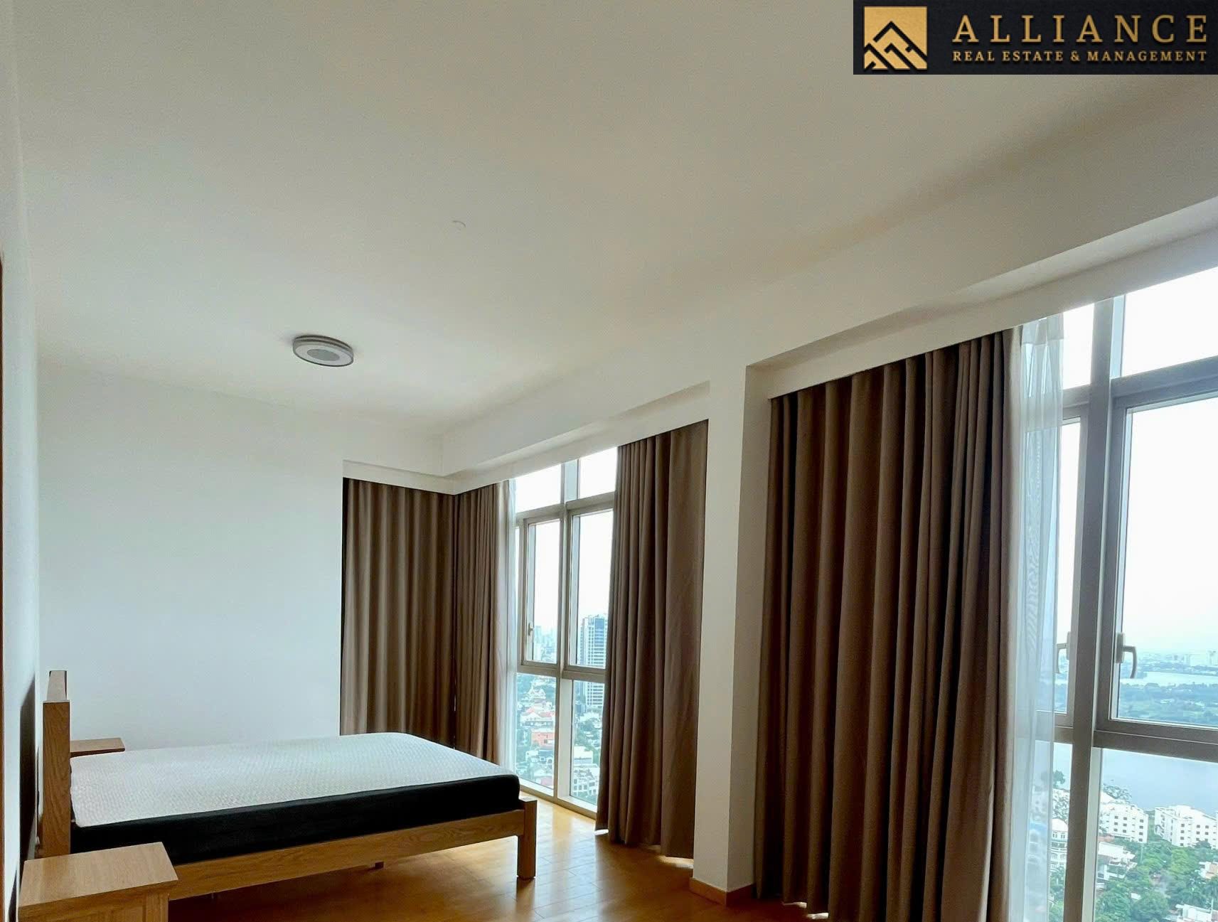 5 Bedroom Apartment (The Vista) for rent in An Phu, An Khanh, HCM City.